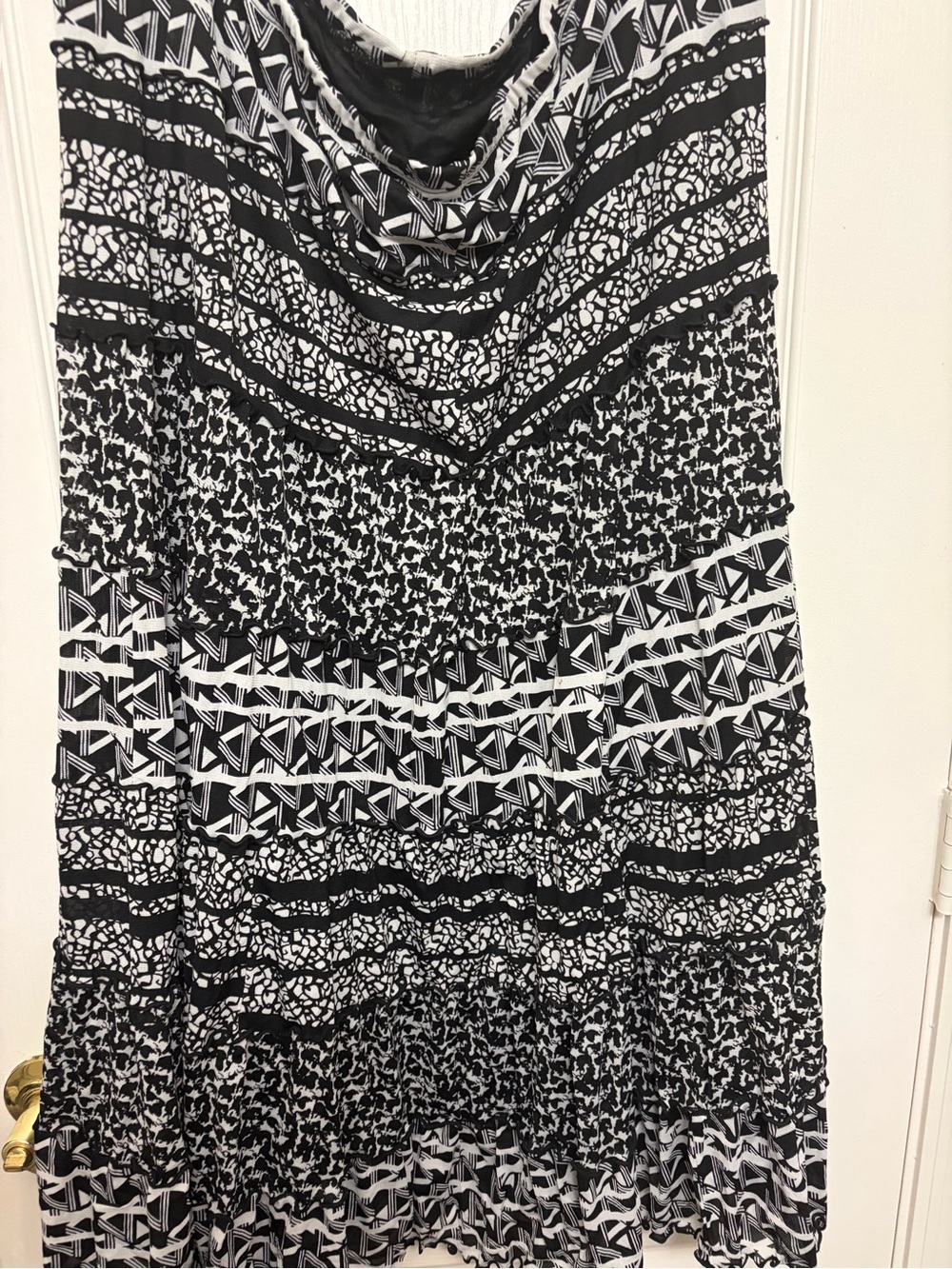 JM Collection Black and White Patterned Maxi Skirt